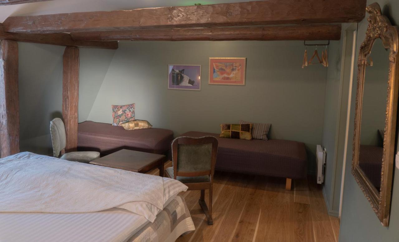 Karja Accommodation 합살루 외부 사진
