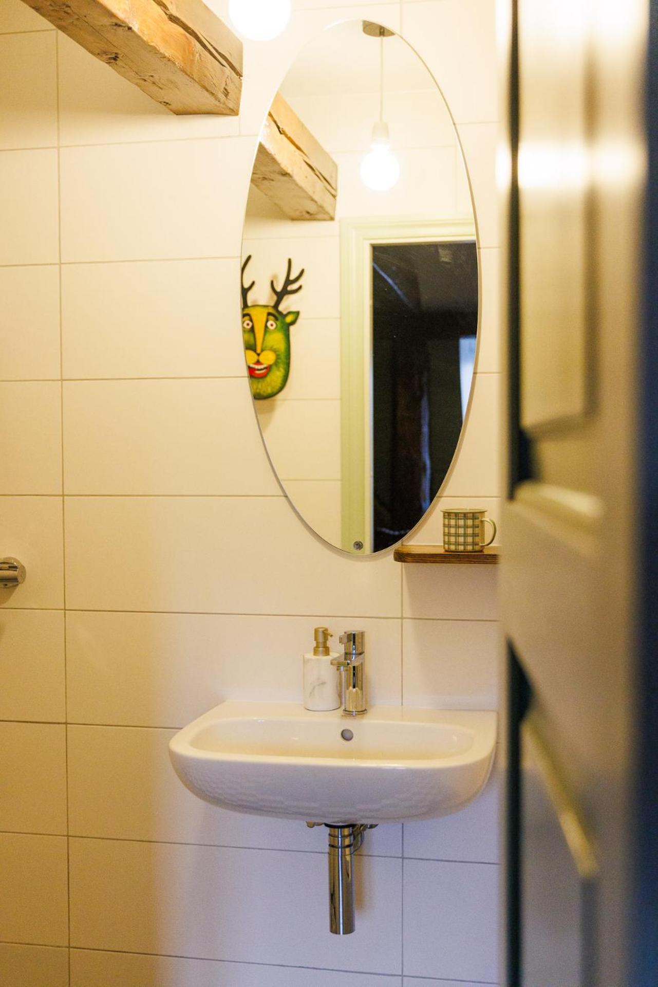 Karja Accommodation 합살루 외부 사진
